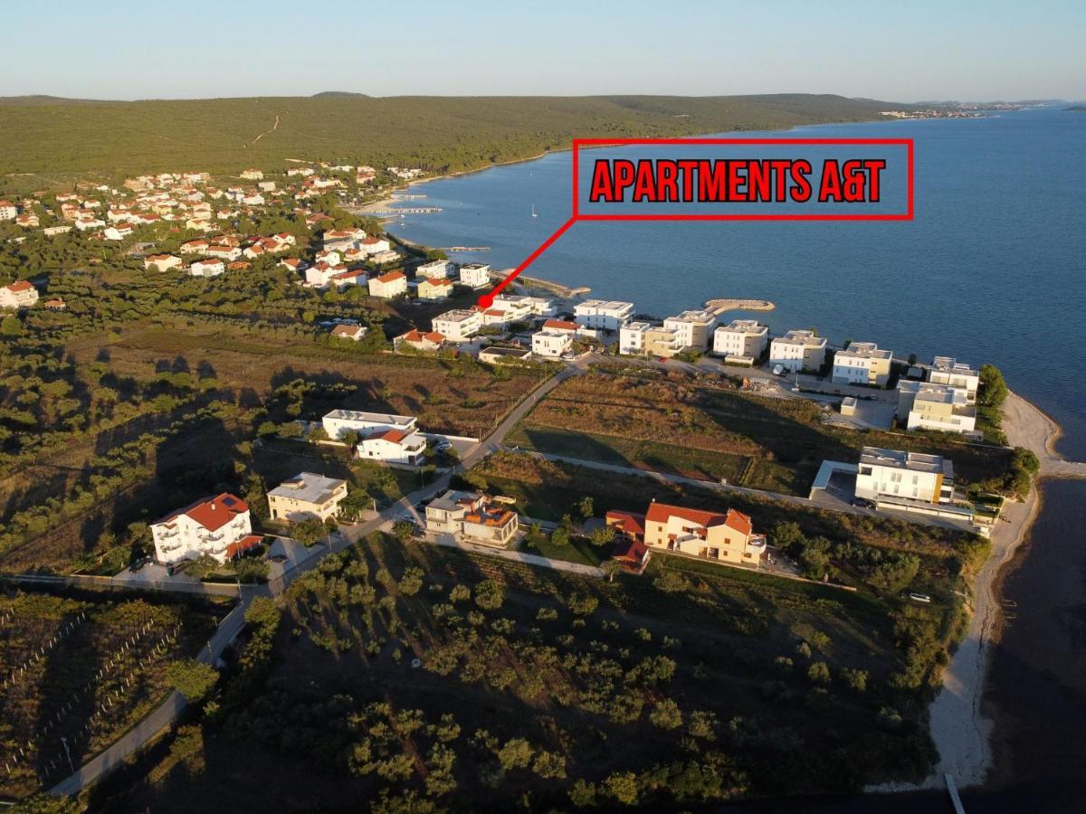 Apartments A&T Sukošan 외부 사진